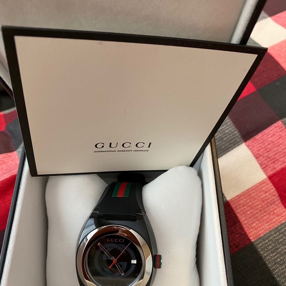 Watch - Picture 4 of 4